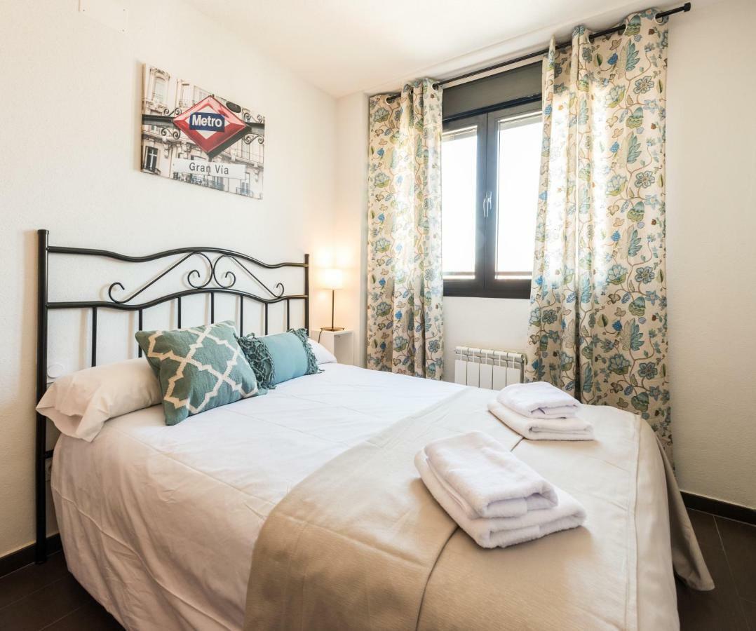 2 Habitaciones Apartamento Temporada En Lucero Madrid Eksteriør bilde