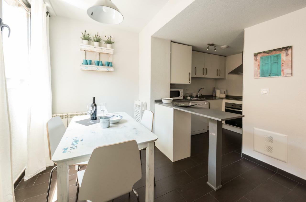 2 Habitaciones Apartamento Temporada En Lucero Madrid Eksteriør bilde