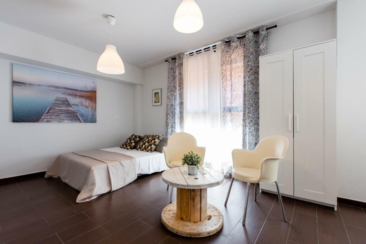 2 Habitaciones Apartamento Temporada En Lucero Madrid Eksteriør bilde